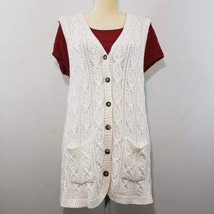 Orvis Vest | Cable Knit Tortoise Shell Buttons